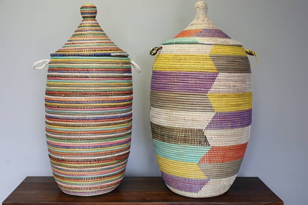 Lidded Sweetgrass Laundry Hamper