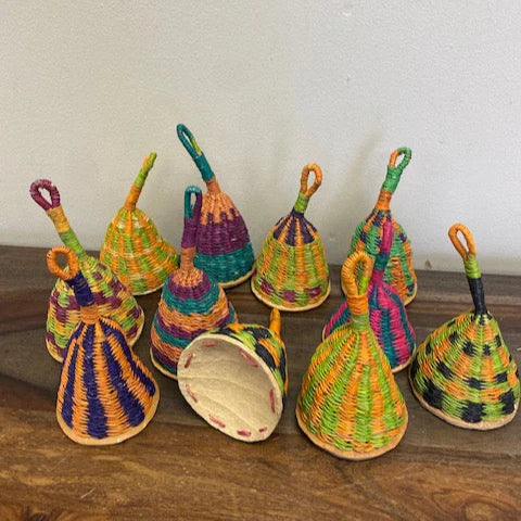 Woven Straw Shaker, Set of 6