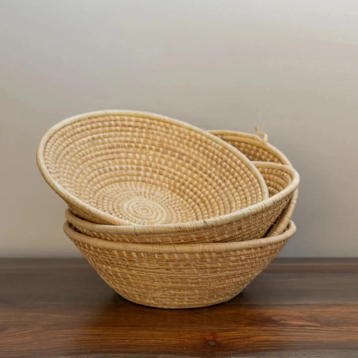 Natural Tone Raffia Fruit Basket