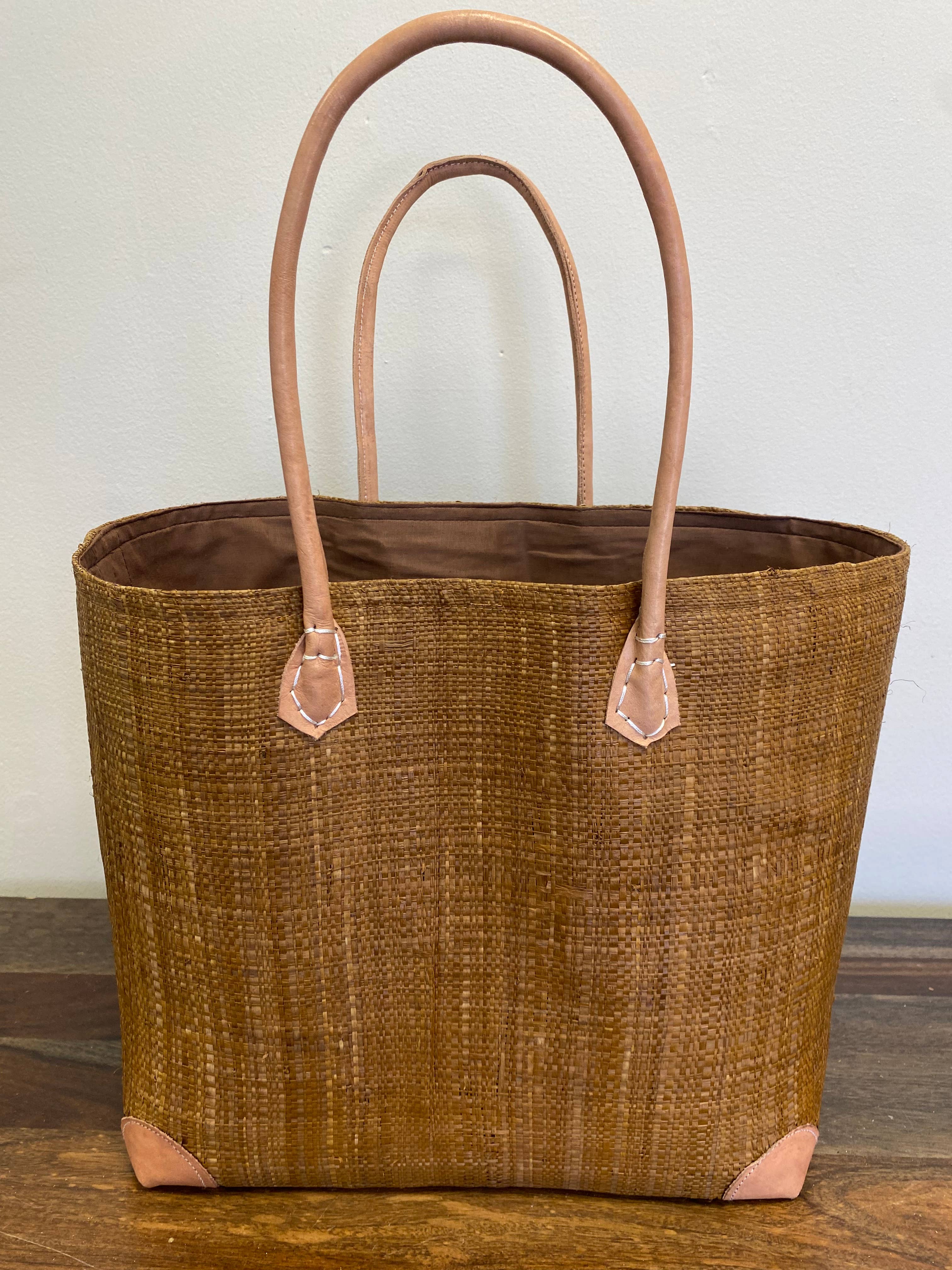 Madagascar Solid Tote Bag