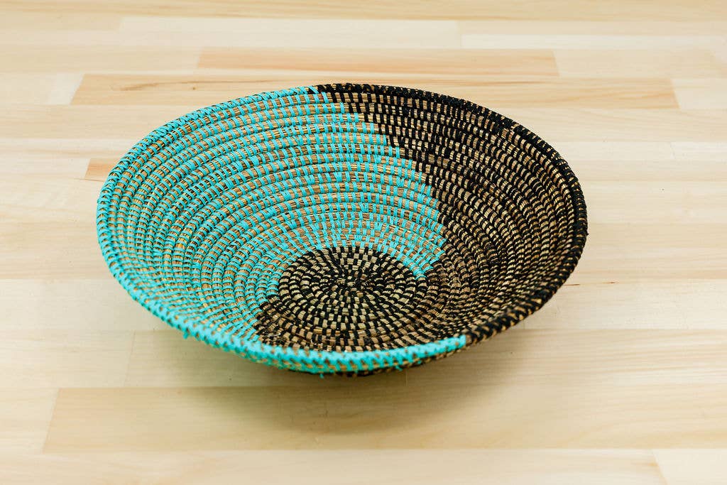 Handwoven African Sweetgrass Basket – Multicolor