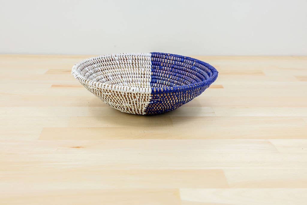 Handwoven African Sweetgrass Basket – Multicolor