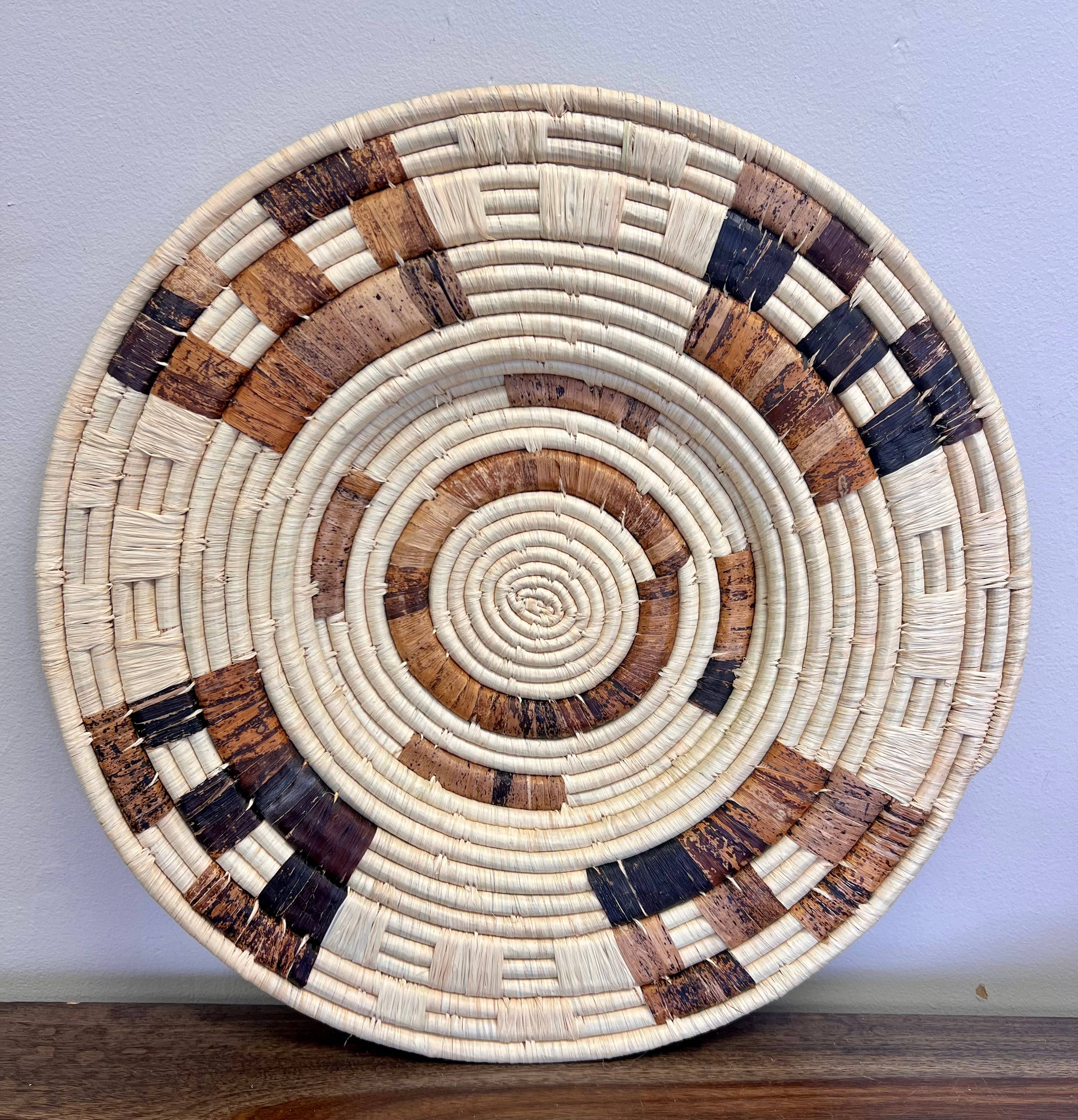 Mpigi Round Wall Hanging